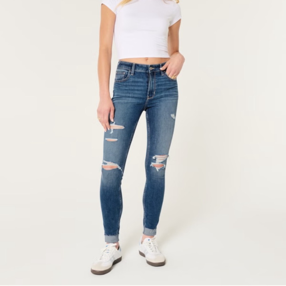 LC Lauren Conrad Distressed Cuffed Jeans